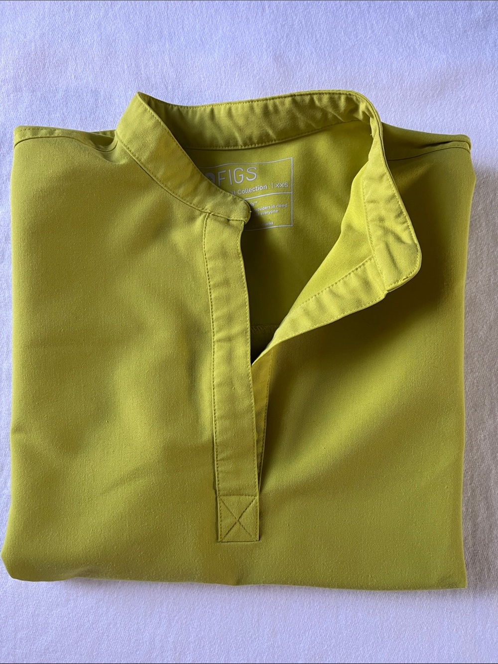 FIGS Scrub Top Limeade XXS